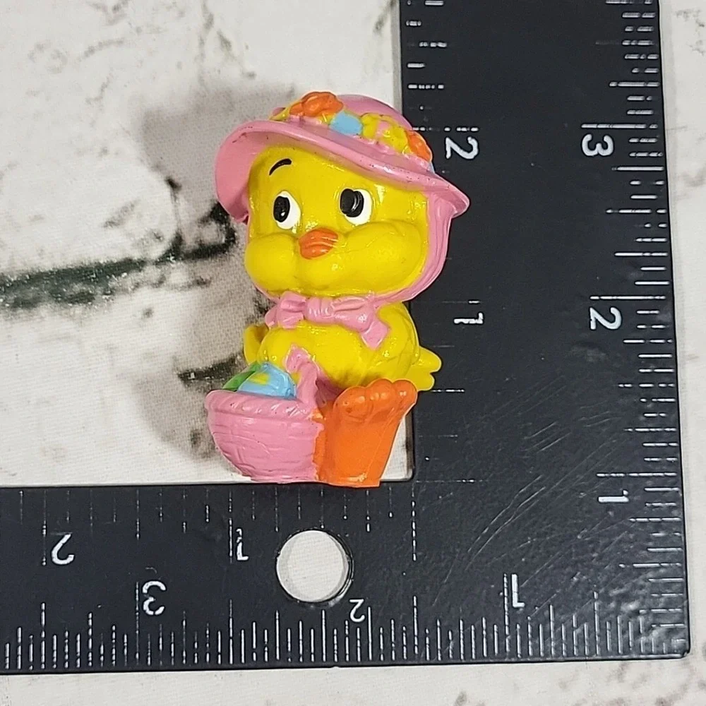 W. Berrie‎ Easter Buddy - Chick with egg basket (1979) PVC